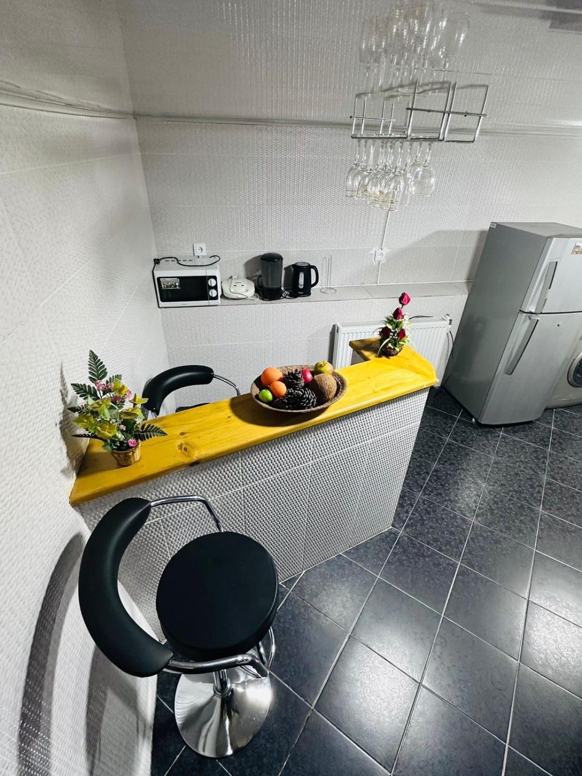 Nikas Apartment Тбилиси Экстерьер фото